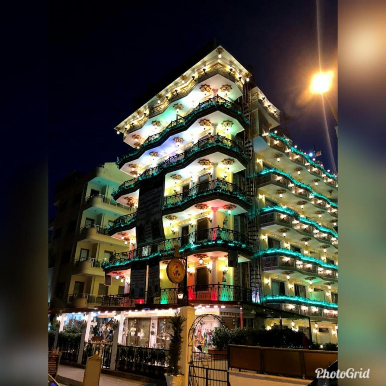 Marko Pasa Konagi Kuşadası Buitenkant foto